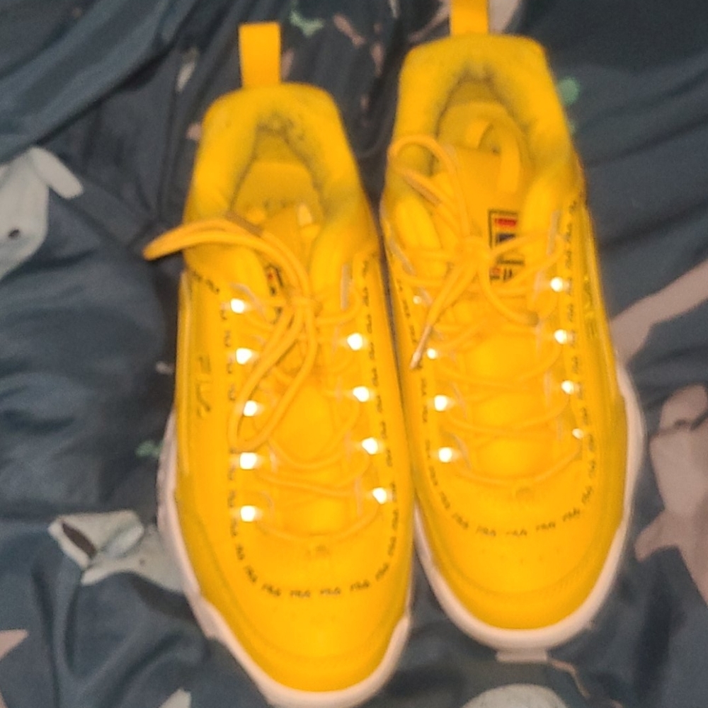 Shoes Fila yello non running shoes cute shoes